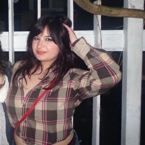 Meet your Posher, Alexis